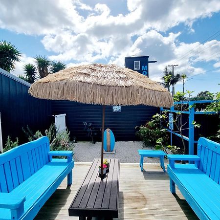 Southpacific Motel Уангамата Екстериор снимка