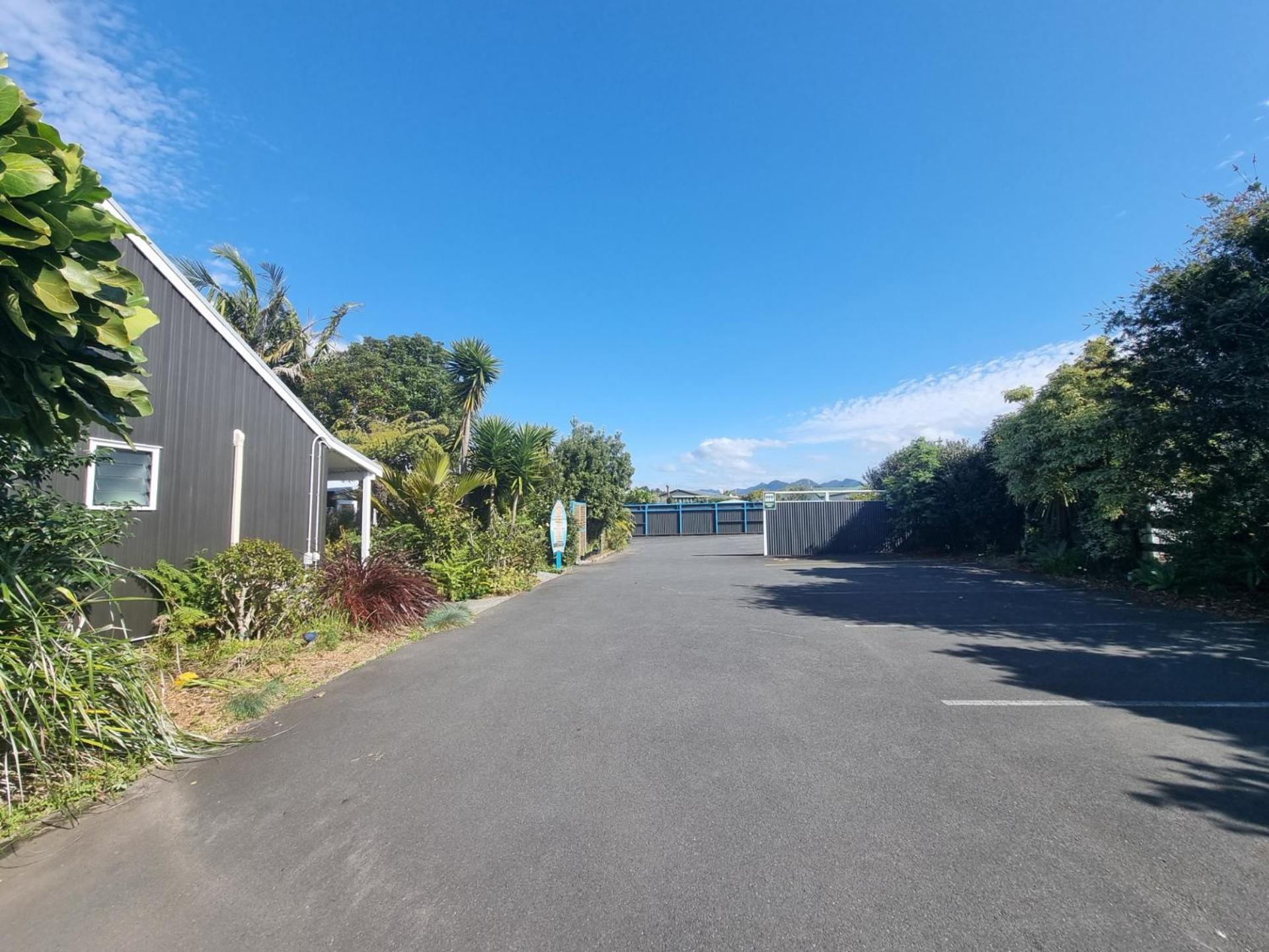 Southpacific Motel Уангамата Екстериор снимка