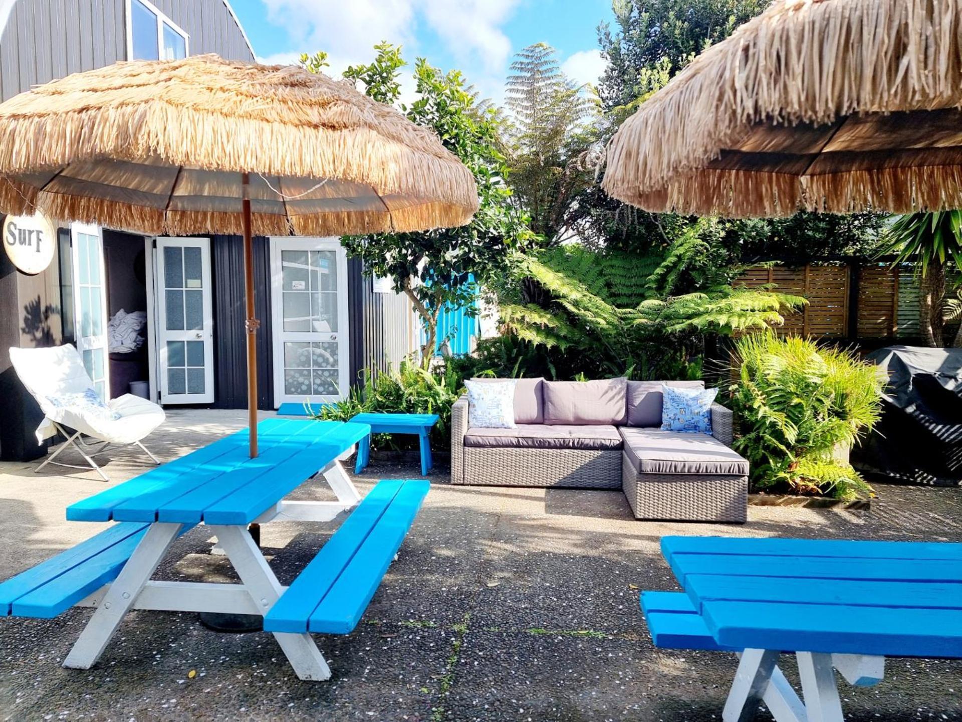 Southpacific Motel Уангамата Екстериор снимка